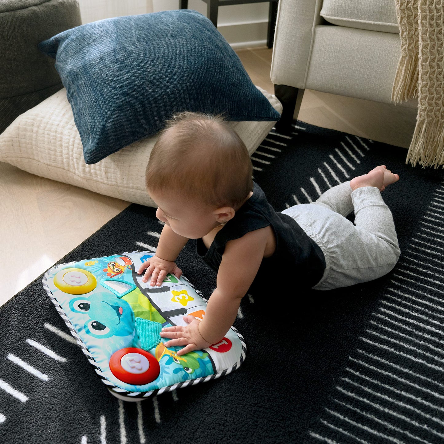 Baby Einstein Ocean Explorers Neptune's Kick & Explore Musical Kick Pad & Crib Toy, Tummy Time Mat, Learning Toy, for Ages 0 Months and up